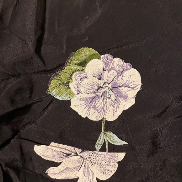 Reformation Black Wrap Skirt with Pink Flowers -- petite - Picture 4 of 5